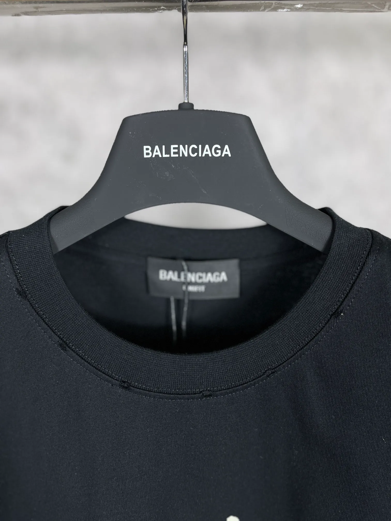 【 . Quality】BALENCI*GA/ BALENCI*GA#BB T .2023 . ZP . 260 ， . . . . Color Change。 。 㮋 . . . . OS . Same Style ：BL 223001 ：Black，White， ，Pink Size：XS S M L